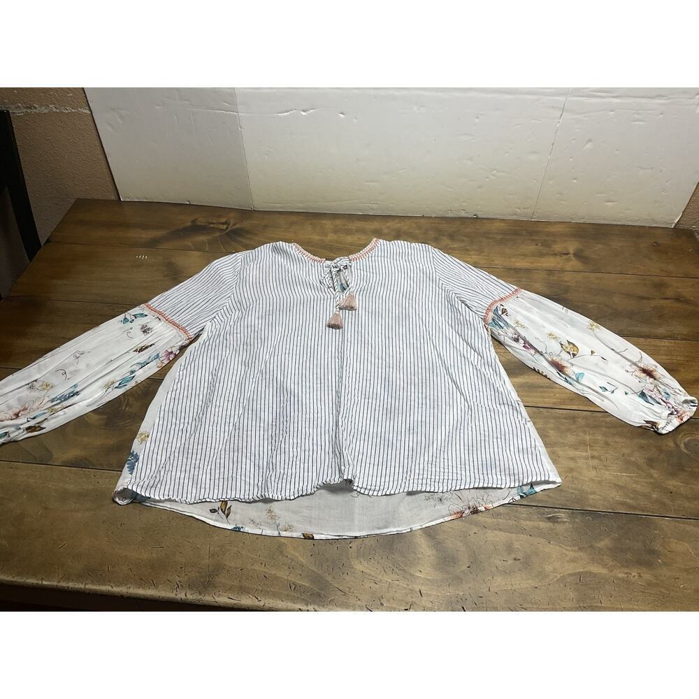 Johnny Was Workshop Effortless Peasant Top Puff Floral Tassel Size Small